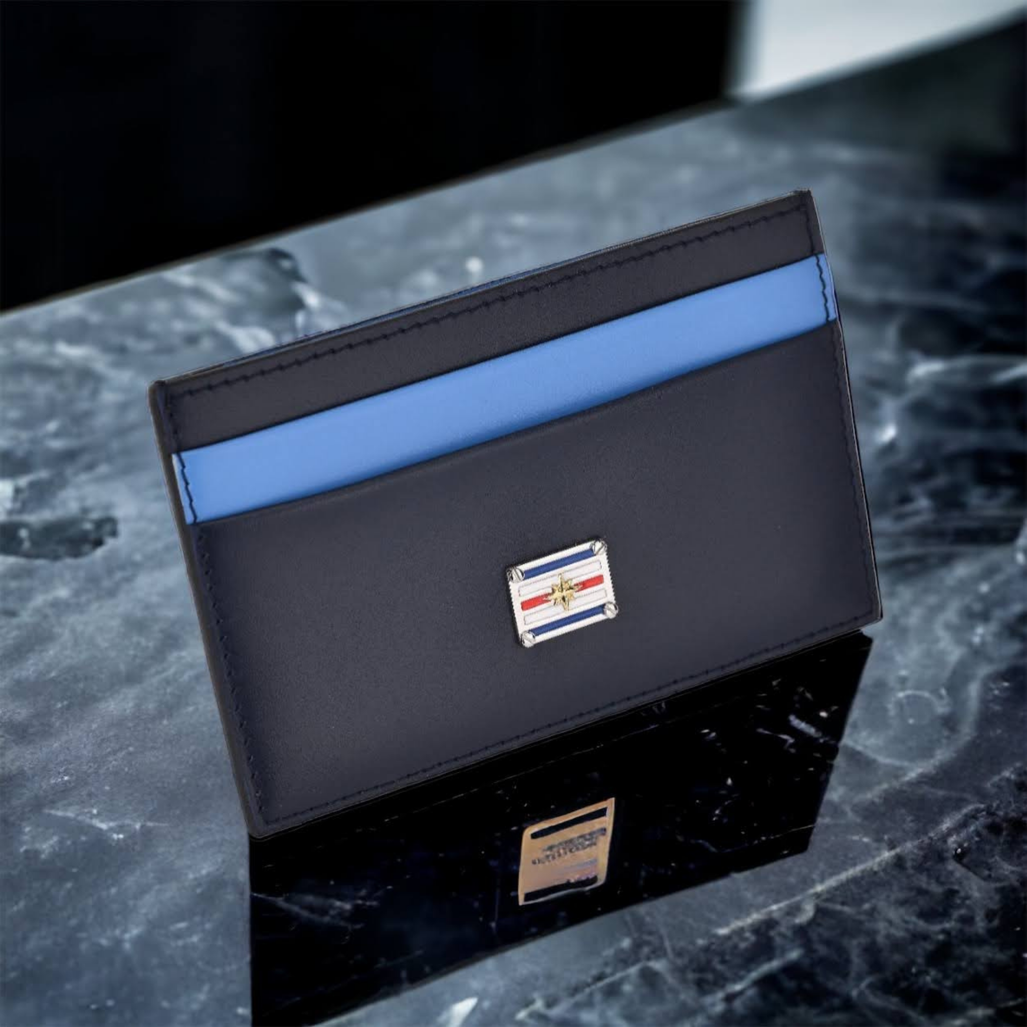 Portacarte in vera pelle blu e azzurra con oro 18 carati 0,04 gr